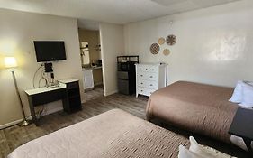 Sundown Lodge
